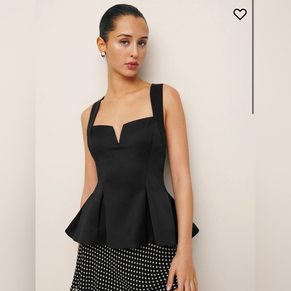 NWT Reformation Rayne Satin Top in Black Size 6 - Sleeveless Peplum Top - Picture 2 of 7